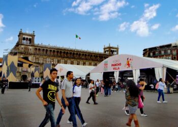 MARTÍ BATRES INAUGURA LA FIL 2023 ZÓCALO-CDMX