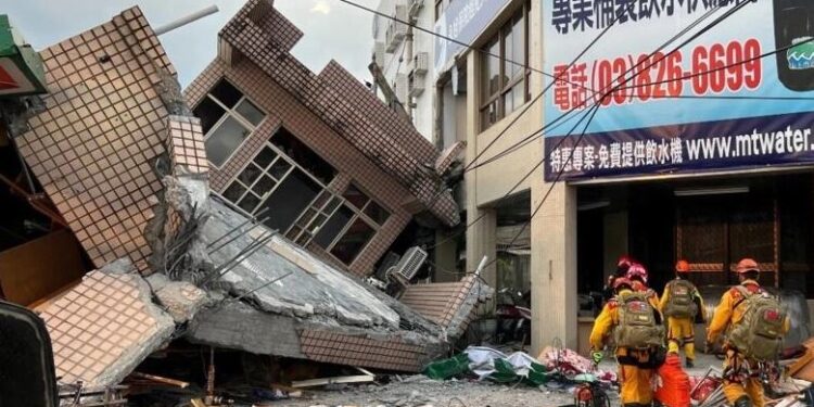 TERREMOTO EN TAIWÁN DE MAGNITUD 7.4