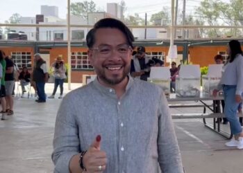 AL SUFRAGAR DANIEL SERRANO PALACIOS LLAMA A IZCALLENSES A CUIDAR ELECCIÓN