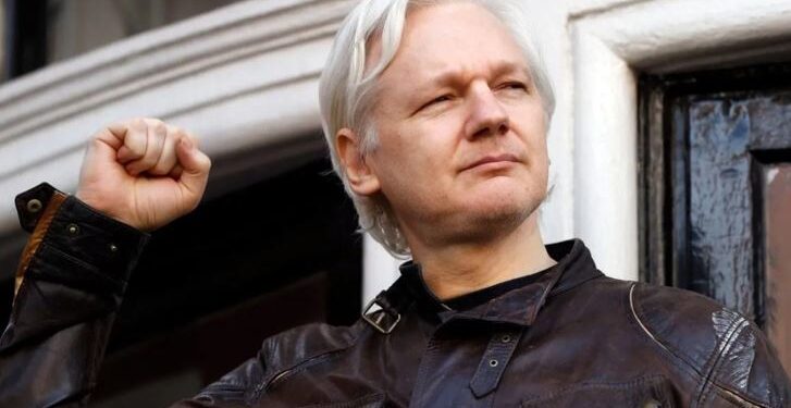 JULIAN ASSANGE SALE DE PRISIÓN, TRAS ALCANZAR UN ACUERDO EN EEUU
