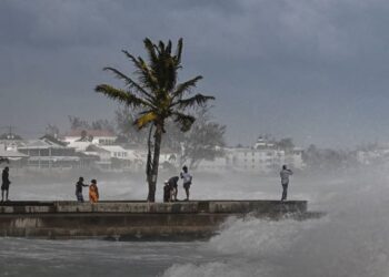 “BERYL” IMPACTARÁ A PARTIR DE LAS 23:00 HRS EN QR (MÉXICO)
