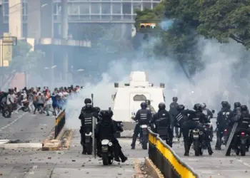 SE DEBE EVITAR LA VIOLENCIA TRAS ELECCIONES EN VENEZUELA: AMLO