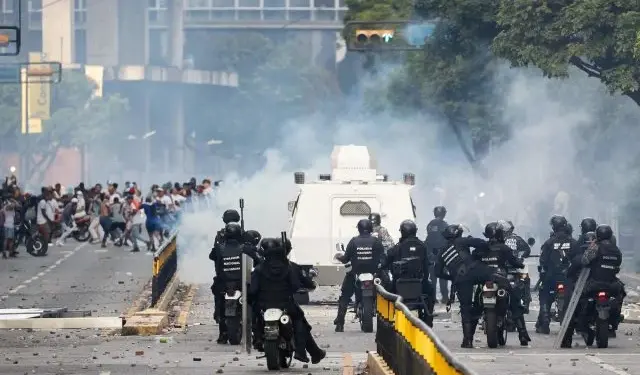 SE DEBE EVITAR LA VIOLENCIA TRAS ELECCIONES EN VENEZUELA: AMLO