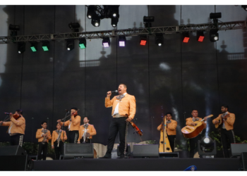 120 MIL PERSONAS CELEBRARON LA MÚSICA MEXICANA EN EL ZÓCALO