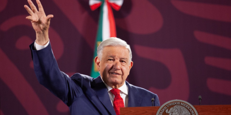 CIERRE DE CICLO Y NOSTALGIA. Por Fidel Carlos Flores (*)