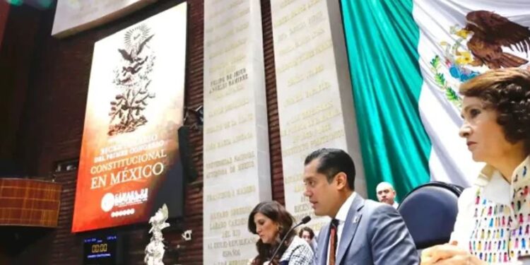 MAYORÍA DE DIPUTADOS APRUEBA SUPREMACÍA CONSTITUCIONAL