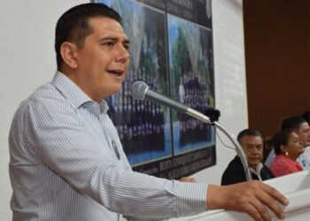 ASESINAN EN CHILPANCINGO AL ALCALDE ALEJANDRO ARCOS CATALÁN