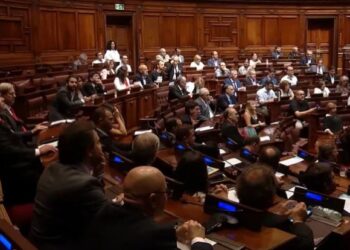 MAYORÍA PARLAMENTARIA (DIPUTADOS) RESPALDA REFORMA QUE PROHÍBE TRANSGÉNICOS
