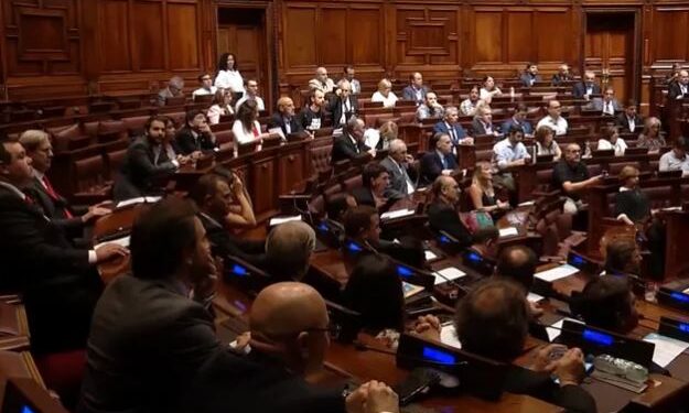 MAYORÍA PARLAMENTARIA (DIPUTADOS) RESPALDA REFORMA QUE PROHÍBE TRANSGÉNICOS