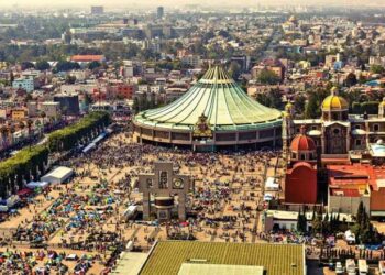 MÁS DE 10 MILLONES DE PEREGRINOS VISITAN A LA VIRGEN DE GUADALUPE
