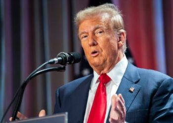 TRUMP ABRE OTRO FRENTE DE BATALLA COMERCIAL ANTE RUSIA Y CHINA