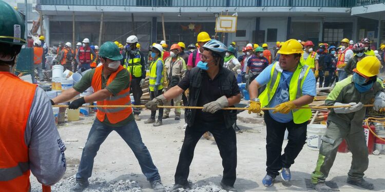CRÓNICA EN TRES PARTES (TERREMOTO EN MÉXICO 2017) LA TELÚRICA RIFA DEL TIGRE. Por Fidel Carlos Flores C*