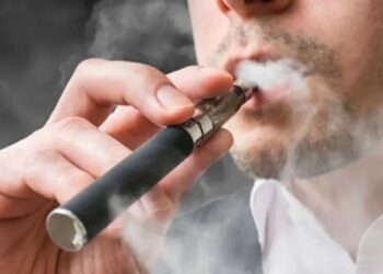 SENADO: AVANZA EN COMISIONES REFORMA CONSTITUCIONAL PARA PROHIBIR Y SANCIONAR USO DE VAPEADORES