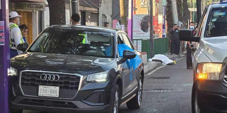 DOBLE HOMICIDIO: 4 IMPACTOS DE BALA EN EL AUTO EN QUE SE TRANSPORTABAN LOS FUNCIONARIOS