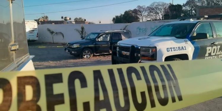 11 MUERTOS EN ATAQUE ARMADO EN IRAPUATO (GUANAJUATO)