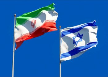 CONTINÚAN LOS ATAQUES Y NI IRÁN NI ISRAEL CONFIRMARON EL ALTO AL FUEGO