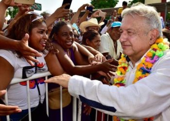 AVANCE HISTÓRICO: INEGI REPORTA QUE AMLO (SEXENIO 2018-24) REDUJO LA POBREZA EN 13.4 MILLONES