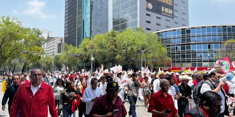MARCHAN PRIISTAS EN DEFENSA DEL SENADOR ALEJANDRO “ALITO” MORENO.