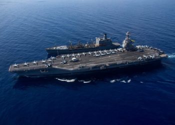 TIEMPOS DE GUERRA E INVASIÓN: EEUU ENVÍA PORTAVIONES A SURAMÉRICA