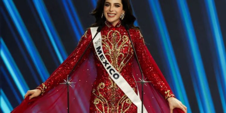FÁTIMA BOSCH DE MÉXICO GANA EL MISS UNIVERSO 2025
