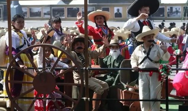 ANIVERSARIO DE LA REVOLUCIÓN MEXICANA: EL DESFILE REIVINDICARÁ A MUJERES REVOLUCIONARIAS Y MEDALLISTAS OLÍMPICOS