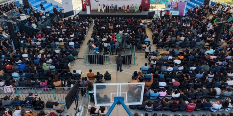 INICIA EN EL PAÍS LA ESCUELA DE IA MÁS GRANDE DE LATINOAMÉRICA