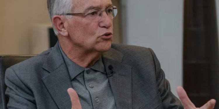 EL FATÍDICO DÍA TRECE DE RICARDO SALINAS. Por Mario Alberto Gálvez (*)