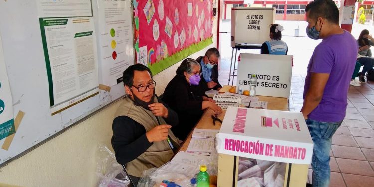 SE PRESENTÓ LA REFORMA ELECTORAL; SE PLANTEA ELIMINAR LISTAS PLURINOMINALES Y REDUCIR 25 % EL COSTO DE LAS ELECCIONES