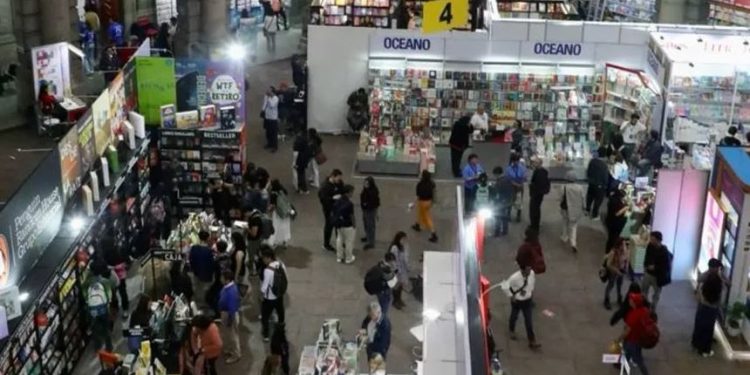 INICIÓ LA FIL PALACIO DE MINERIA DEL 20 DE FEBRERO AL 1 DE MARZO