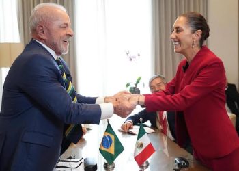 MÉXICO Y BRASIL ANALIZAN TRABAJOS DE COOPERACIÓN Y ALIANZAS ENTRE PEMEX Y PETROBRAS