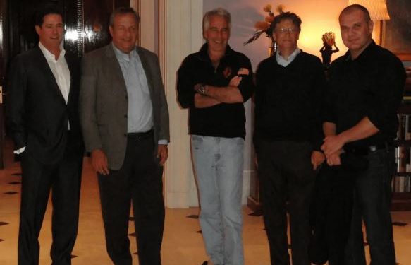 NYT: EN 20 AÑOS, EPSTEIN CULTIVÓ VÍNCULOS CON ALTOS EJECUTIVOS DE MICROSOFT