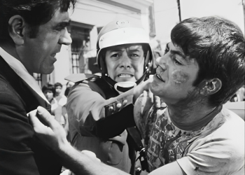 “PERRO CALLEJERO”, CINTA DE CULTO Y ACTUAL. Por Jorge Gallo García (*)