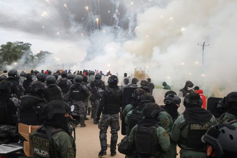 BOLIVIA: DIPUTADOS APRUEBAN PROYECTO DE LEY DE ESTADO DE EXCEPCIÓN