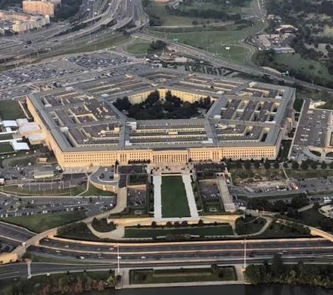 EEUU EXPLORA POSIBLE ACCIÓN MILITAR Y ASALTO AÉREO CONTRA CUBA: CBS NEWS