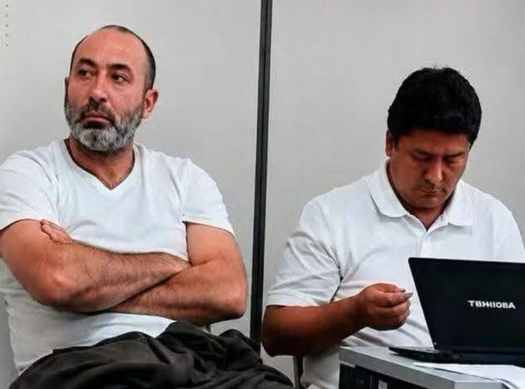 BOLIVIA: CUANDO EL PODER BAILA AL COMPÁS DE LOS BILLETES Y LOS SILENCIOS CÓMPLICES (*)