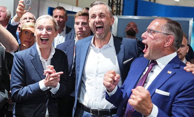 SAJONIA, ALEMANIA: ULRICH SIEGMUND, DE EXTREMA DERECHA GANA LAS ELECCIONES DESDE 1945